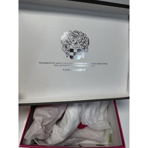 Vince Camuto VC-Sarendie 8M Satin Fuchsia High Heel Sandals HOCO Prom - Picture 12 of 12